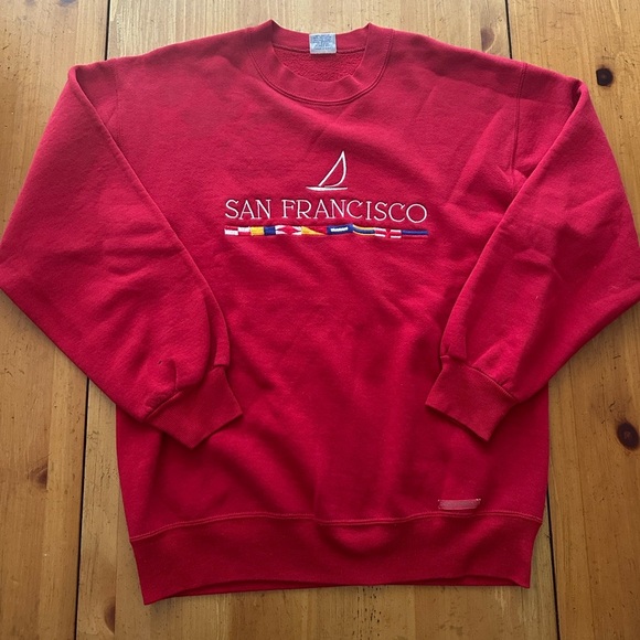 Crazy Shirts Red Vintage Crewneck Sweater with Sailboat Motif Size M Made in USA - Picture 1 of 7